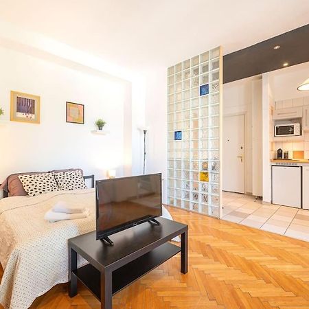 בודפשט Cozy Comfort Near The Market מראה חיצוני תמונה